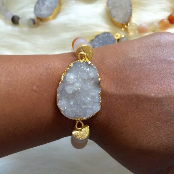 Gold Plated Druzy and Frosted Agate Bracelet - Picture 4 of 4